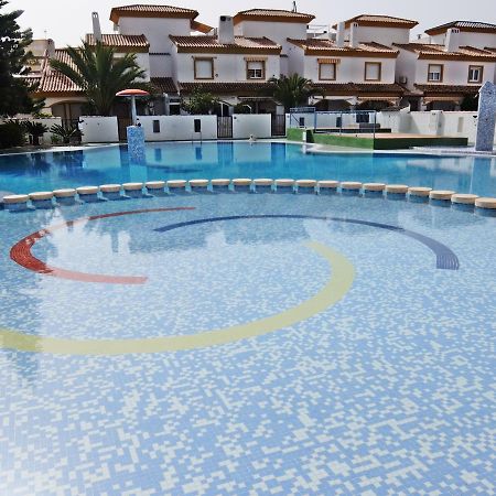 Apartamento Familiar Junto A La Playa De San Fernando - Oliva Eksteriør bilde