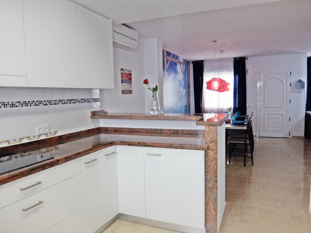 Apartamento Familiar Junto A La Playa De San Fernando - Oliva Eksteriør bilde